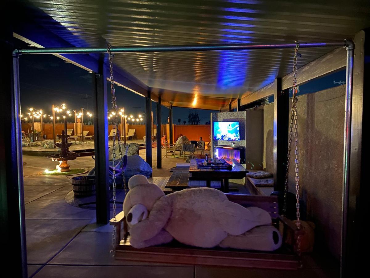 Mi Kasa Hot Springs 420,Adults Only, Clothing Optional Hotel Desert Hot Springs Eksteriør billede